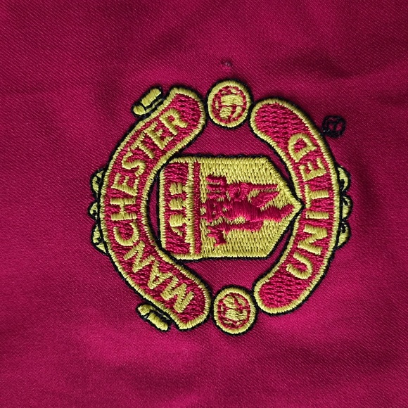 Nike Vodafone Manchester United Football Jersey Red & Black - Picture 3 of 10